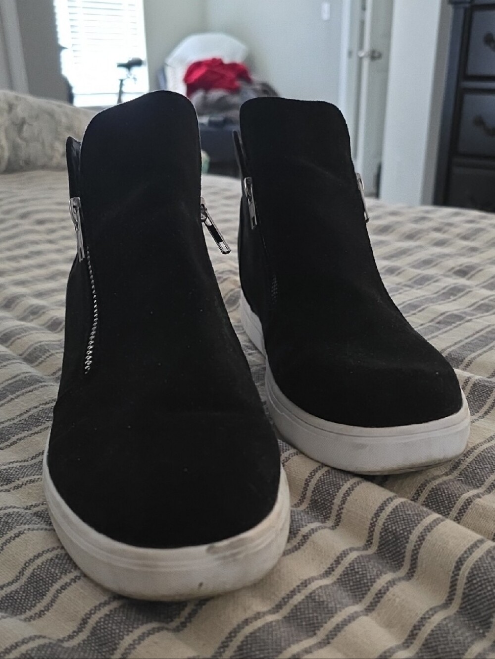 Women’s Black Suede Zip-Front Platform Slip-On Sneakers